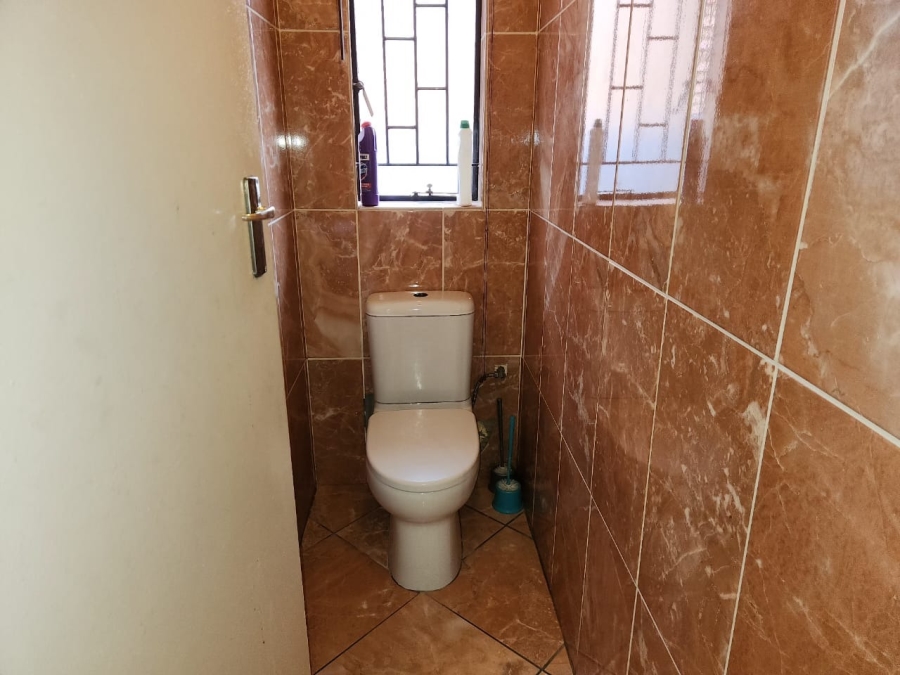 3 Bedroom Property for Sale in Boitekong North West